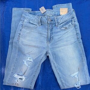 NWT 2 American Eagle Outfitters Light Blue Ripped Skinny Jeans